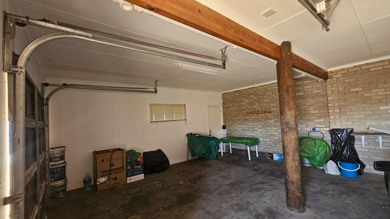 3 Bedroom Property for Sale in Dana Bay Western Cape